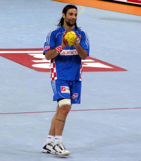Mr Ivano Balic
